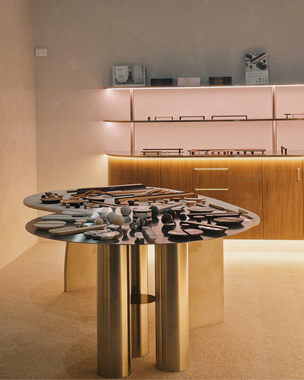 Cassini bathroom hardware